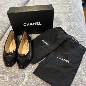 Chanel Patent Leather Toe Ballerina Flats size 39